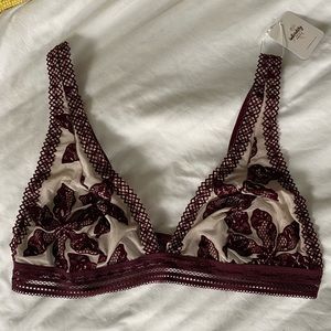 NWT Free People Bralette 🌟